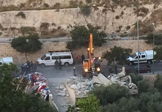Weekly Report On Israeli Human Rights Violations in the Occupied Palestinian Territory (15- 29 July   2015)
