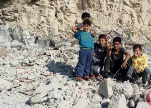 Jerusalem: Israeli Forces Demolish Residential Building in Silwan Village
