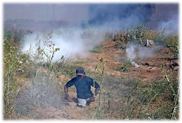 في جريمة جديدة من جرائم الاستخدام المفرط للقوة: قوات الاحتلال تقتل 4 مواطنين أحدهم مبتور الساقين وآخر بدم بارد وتصيب 252 مدنيا بينهم 19 طفلا وصحفيان ومسعفان