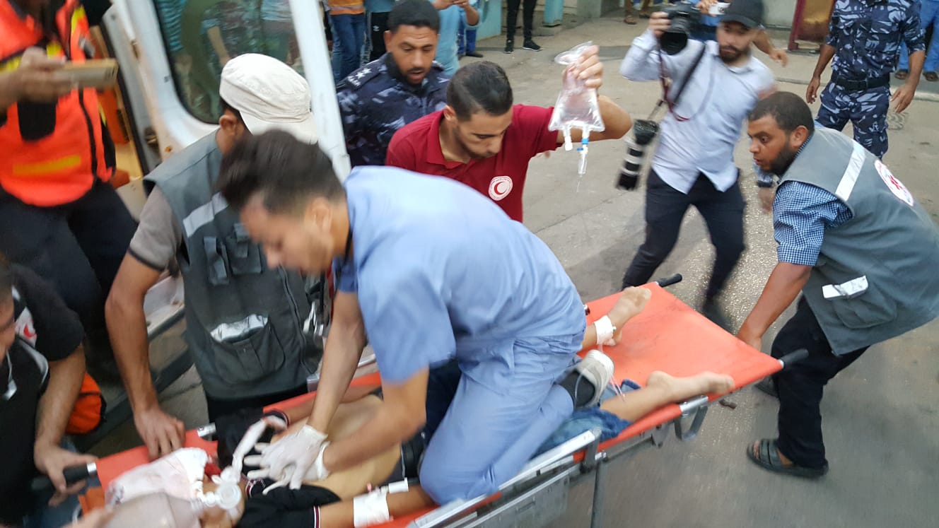 In Serious Escalation of  Using Excessive Lethal Force Against Peaceful Protestors in Eastern Gaza Strip, Israeli Forces Kill 7 Civilians, Including 2 Children, and Wound 203 Others, Including 28 Children, 4 Women, 4 Journalists, and  Paramedic