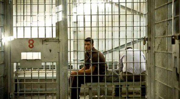 المركز يطالب بالتحقيق في ظروف وفاة موقوف في سجن بيتونيا برام الله
