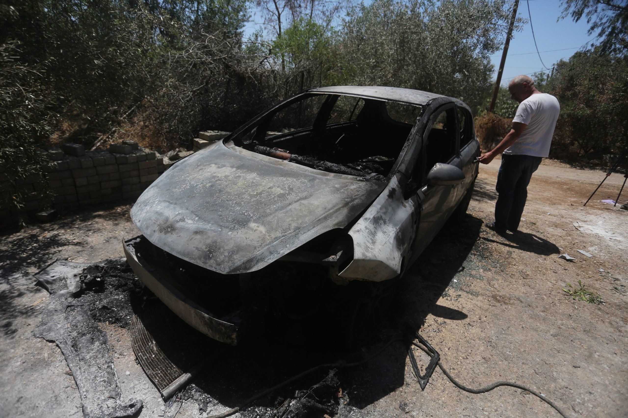 Bruqin Village in Salfit is Facing Collective Punishment and Joint Attacks by Israeli Occupation Forces and Settlers