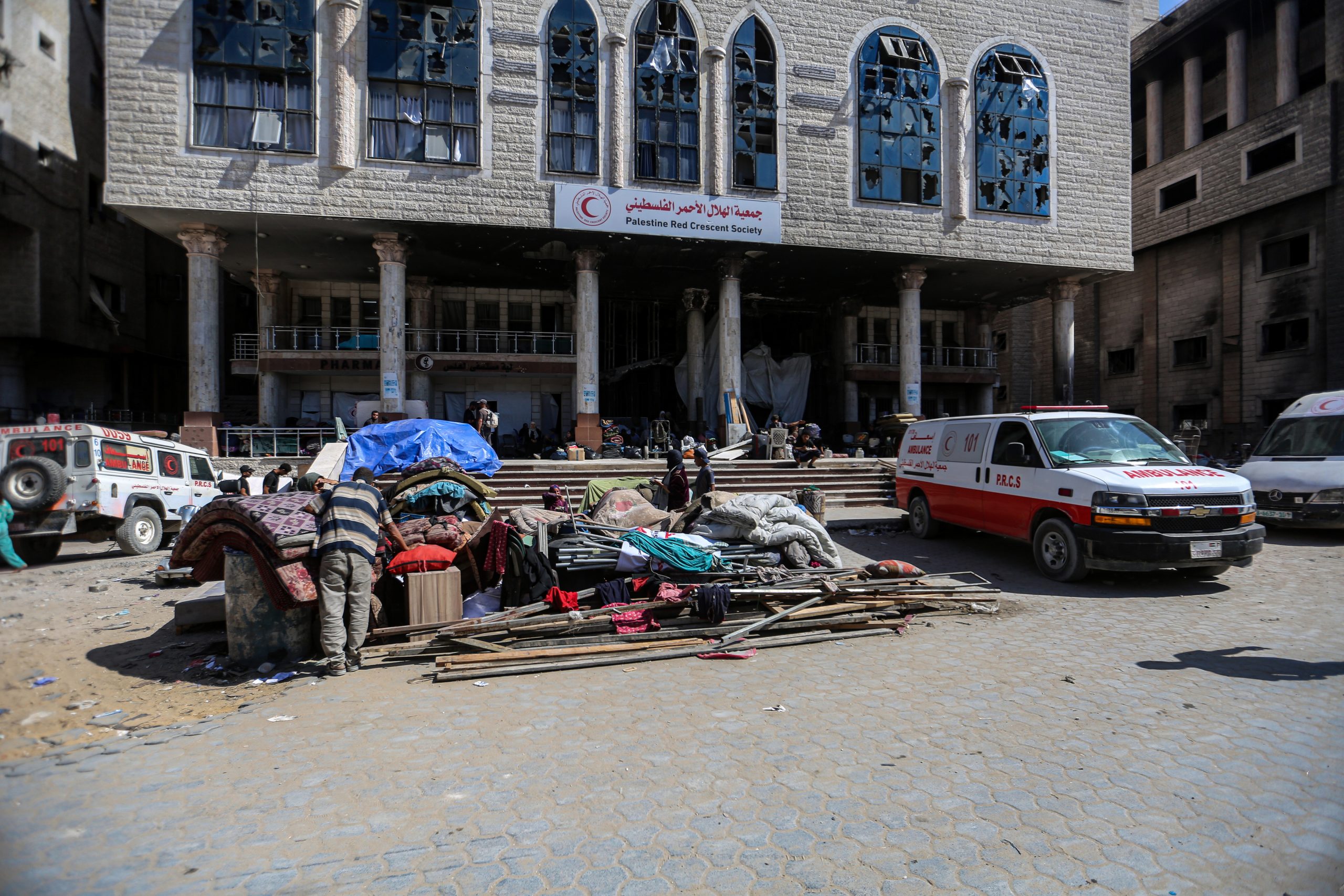 Besieging and Targeting Hospitals in Gaza City and Denying Patients Treatment Amount to a Full-Fledged Crime of Genocide