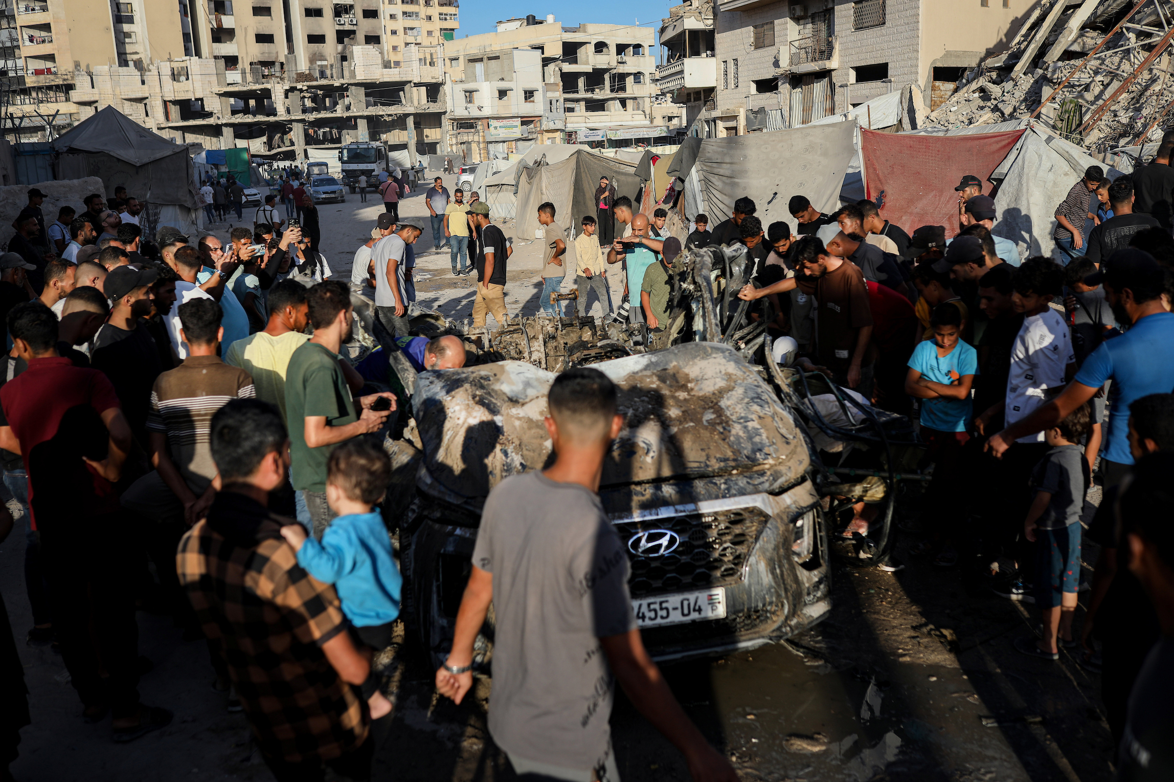 Israeli forces kill 16 Palestinians including children in Gaza
